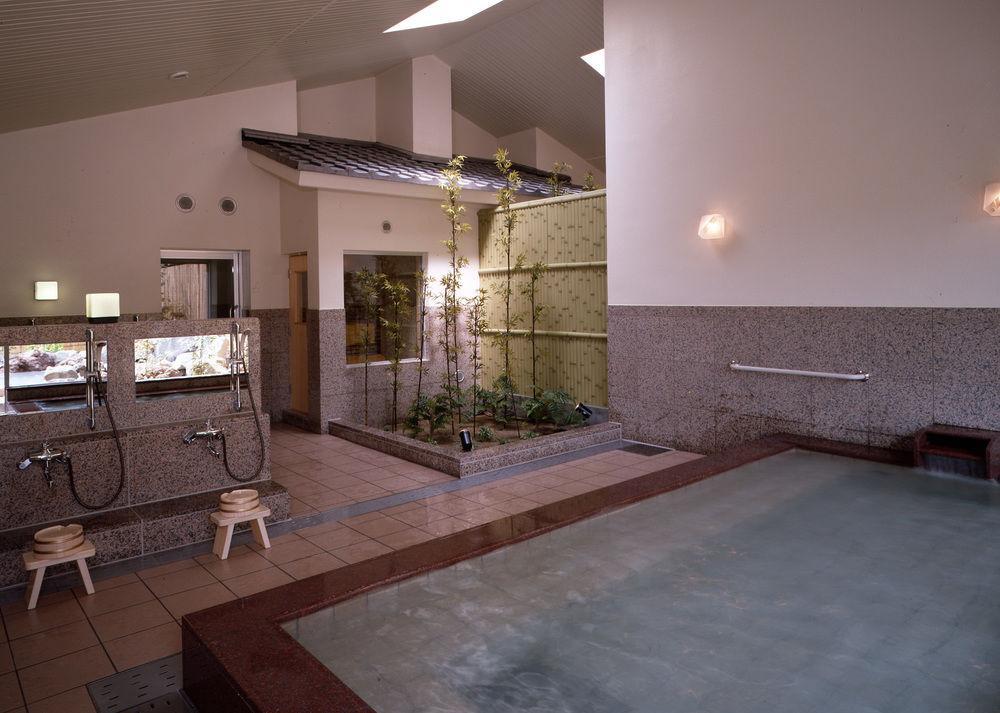 Nikko Green Hotel Natsukashiya Fuwari Bagian luar foto